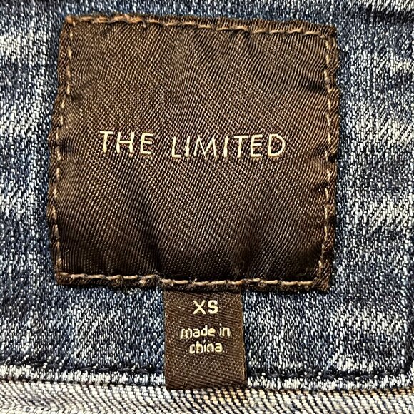 The Limited Button Down Denim Jacket Stretch Cropped Oversized Jean Sweater - Picture 11 of 11